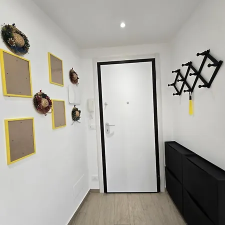 Amelia, Liguria Apartment